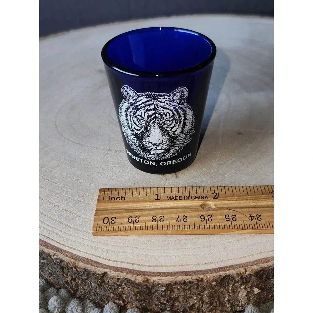 Cobalt Blue Wildlife Safari Winston Oregon Animal Kingdom‎ Shot Glass Souvenir